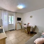 Butkovic Apartamento *