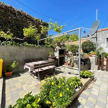 Butkovic Apartment *