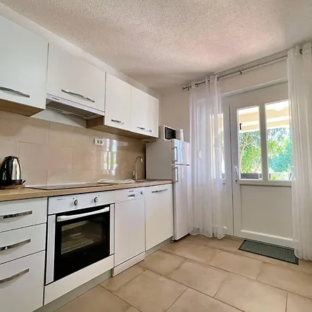 Butkovic * Silo (Krk)